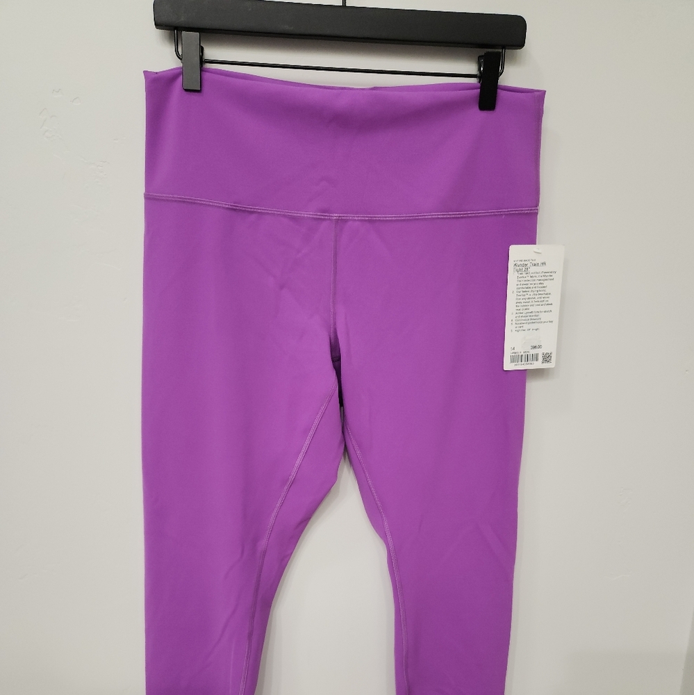 Lululemon Wunder Train HR 28" Size 14
